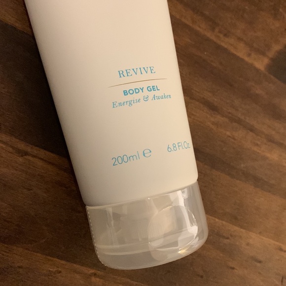 AROMATHERAPY ASSOCIATES Revive Body Gel NWT - Picture 3 of 6